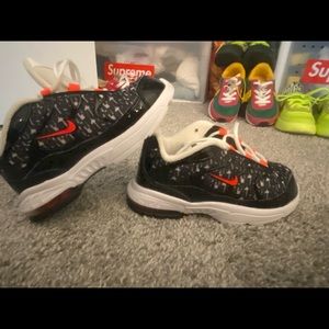 🛑SOLD🛑Nike Sneakers